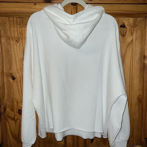 Levi’s 3X Graphic hoodie. NWT - Picture 6 of 8